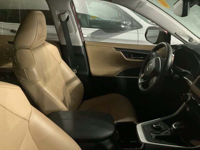 Used 2023 Toyota RAV4 Limited w/ Limited Grade Weather Package AWD/4WD image 5
