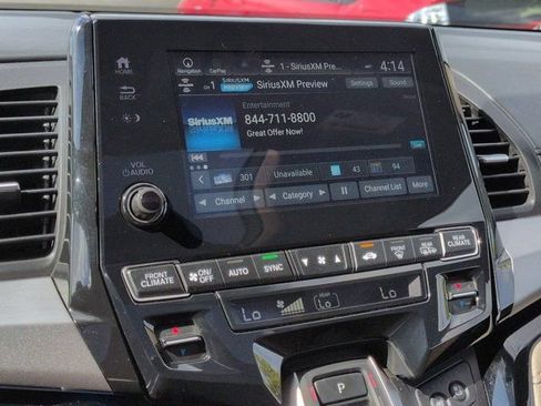 Used 2019 Honda Odyssey Elite image 12
