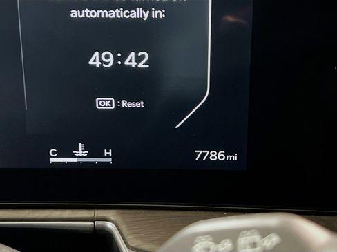 Used 2024 Kia Sorento SX Prestige image 8