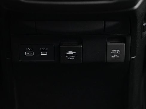 Used 2025 Honda Odyssey Touring image 27