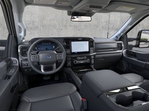 New 2026 Ford F250 Lariat w/ Black Appearance Package AWD/4WD image 9