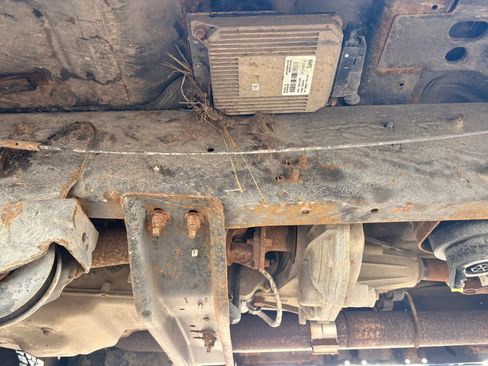 Used 2015 Ford F250 XL w/ Power Equipment Group AWD/4WD image 27