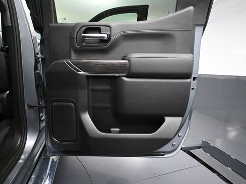 Used 2019 Chevrolet Silverado 1500 LTZ w/ LTZ Premium Package image 49