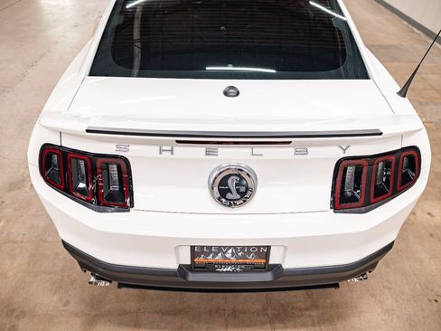 Used 2011 Ford Mustang Shelby GT500 w/ SVT Performance Pkg RWD image 36