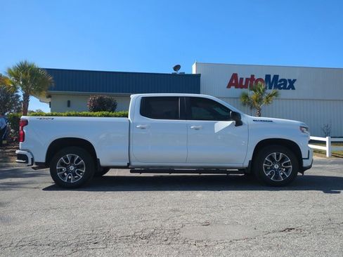 Used 2022 Chevrolet Silverado 1500 RST image 3