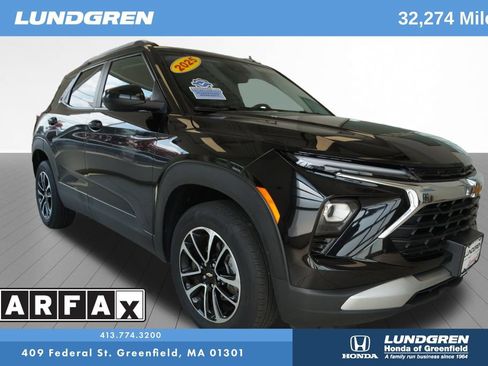 Used 2025 Chevrolet TrailBlazer LT AWD/4WD image 1