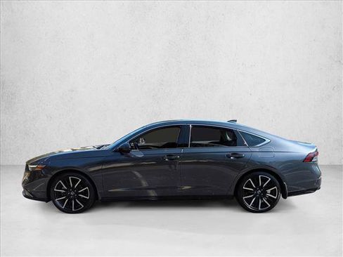 Certified 2023 Honda Accord Touring image 9