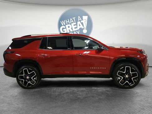 Certified 2026 Chevrolet Traverse High Country AWD/4WD image 2