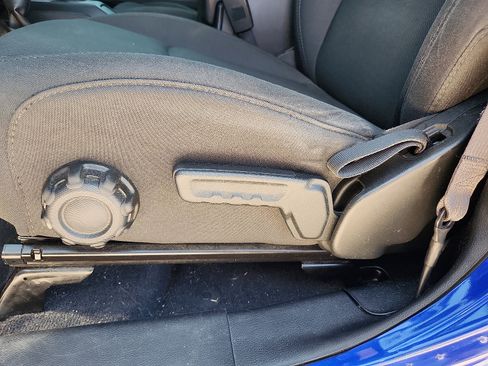 Used 2018 Jeep Wrangler Unlimited Sport S AWD/4WD image 12