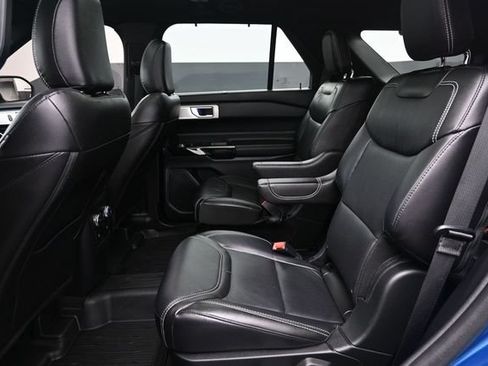 Used 2022 Ford Explorer ST w/ Equipment Group 401A AWD/4WD image 11