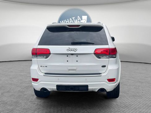Used 2020 Jeep Grand Cherokee Overland AWD/4WD image 5