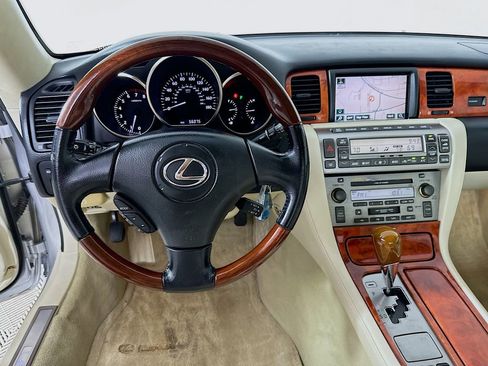 Used 2006 Lexus SC 430 Convertible image 18