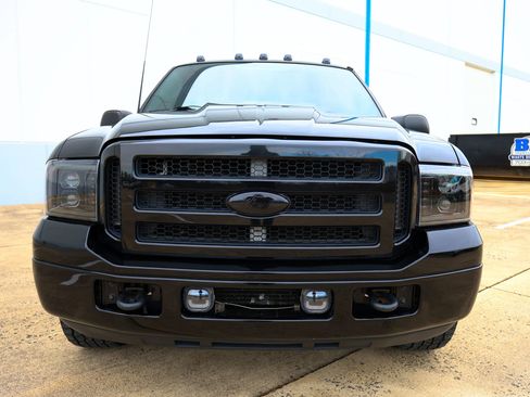 Used 2003 Ford F350 XLT RWD image 25