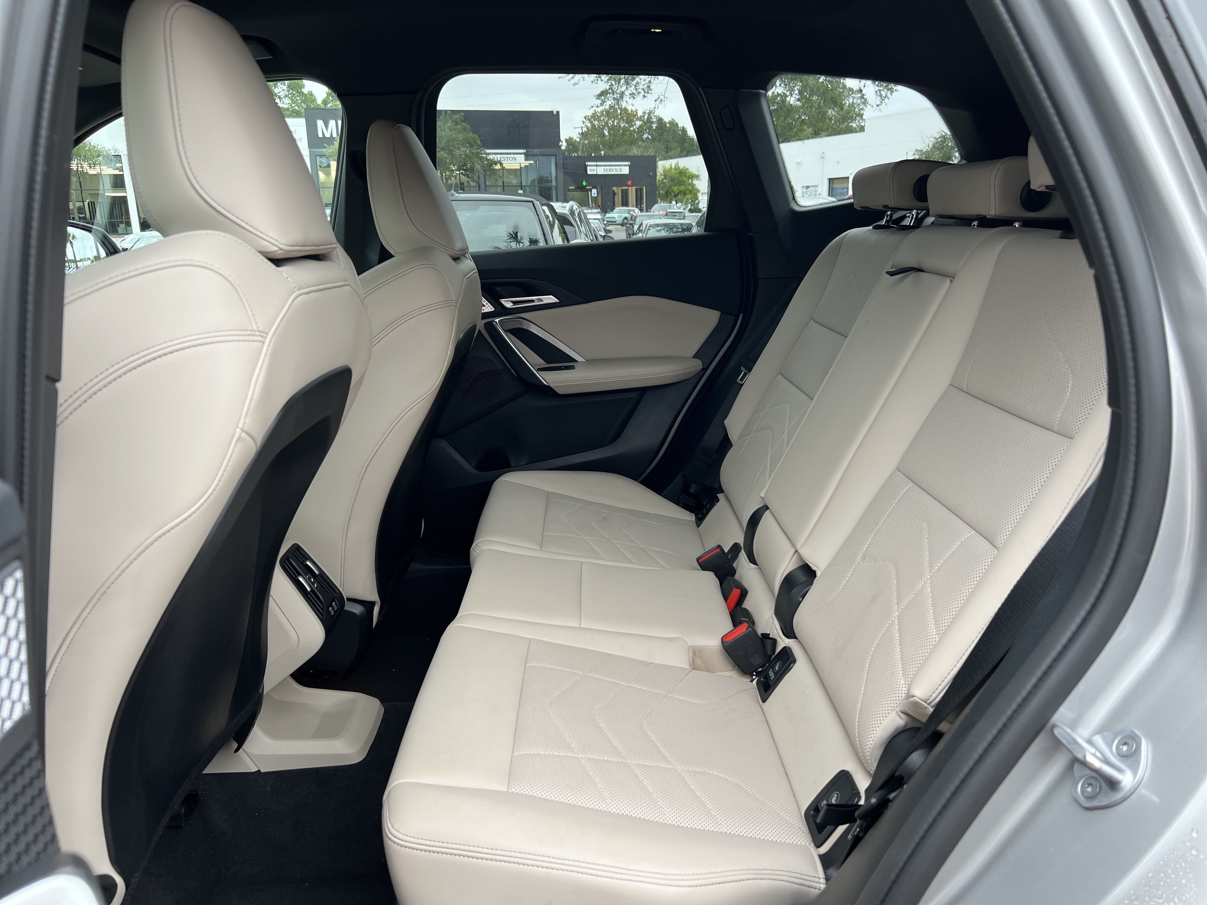 Certified 2025 BMW X1 M35i AWD/4WD image 30