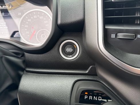 New 2026 RAM 1500 Express AWD/4WD image 15