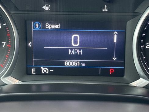 Used 2022 GMC Acadia SLE w/ Driver Convenience Package image 22