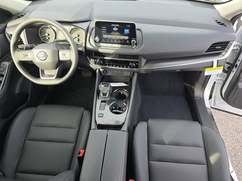 New 2026 Nissan Rogue SV image 25