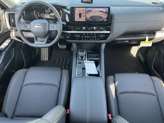 New 2026 Nissan Pathfinder SL video 2