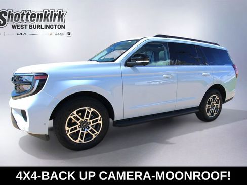 Used 2025 Ford Expedition Active image 1