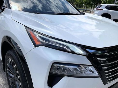 Certified 2026 Nissan Rogue Platinum w/ Platinum Premium Package AWD/4WD image 27