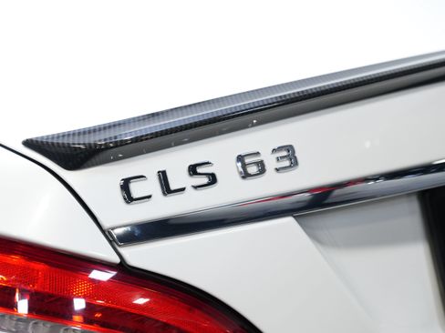 Used 2013 Mercedes-Benz CLS 63 AMG image 19