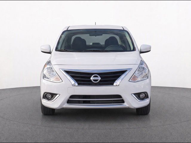 Used 2018 Nissan Versa SV w/ SV Special Edition Package FWD image 2