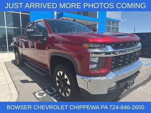 Used 2020 Chevrolet Silverado 2500 LT w/ Convenience Package image 6