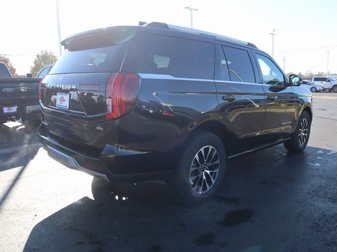 New 2025 Ford Expedition Platinum image 23