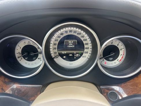 Used 2013 Mercedes-Benz CLS 550 4MATIC image 21