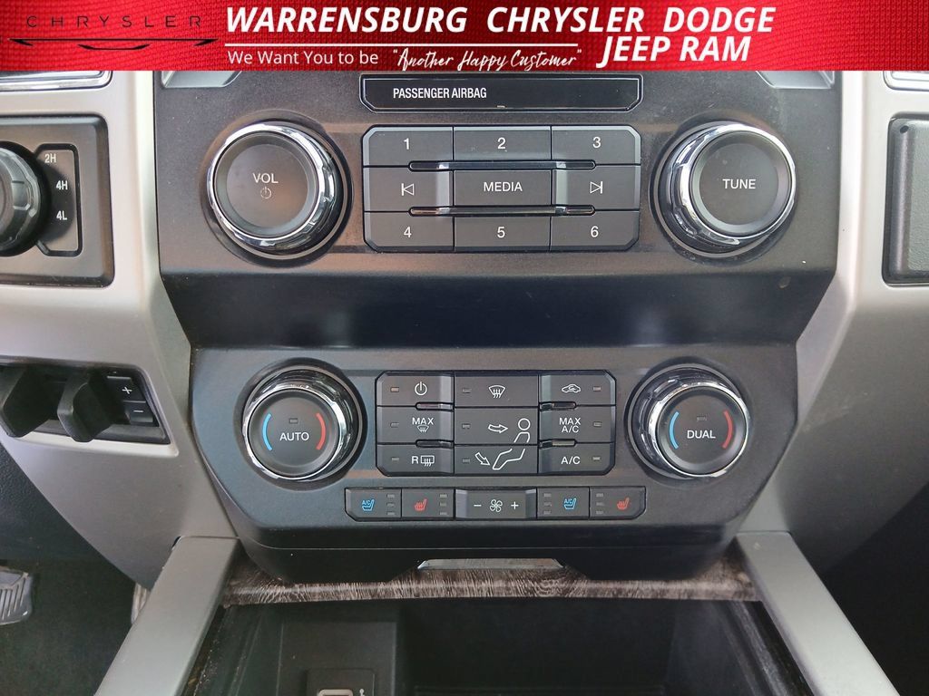 Used 2019 Ford F350 Lariat w/ Lariat Ultimate Package AWD/4WD image 17