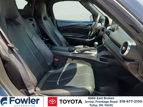 Used 2016 MAZDA MX-5 Miata Grand Touring RWD image 22