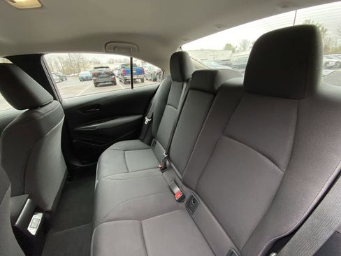 Used 2025 Toyota Corolla LE image 25