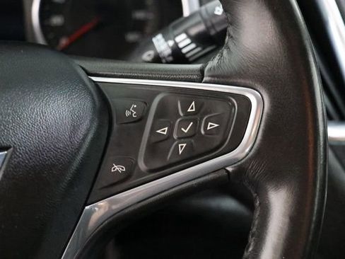 Used 2016 Chevrolet Malibu LT image 22