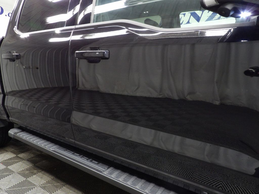 Used 2025 Ford F150 Lariat AWD/4WD image 42