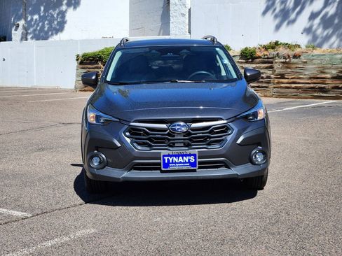 Used 2024 Subaru Crosstrek 2.0i Premium AWD/4WD image 2