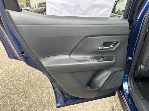 New 2026 Nissan Kicks SV image 19