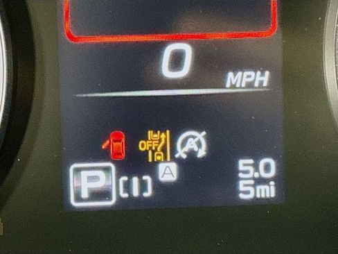 Certified 2025 Subaru Crosstrek 2.0i Premium image 15