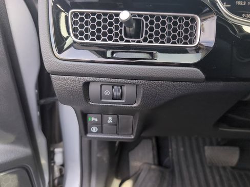 Used 2023 Honda Civic Touring image 23