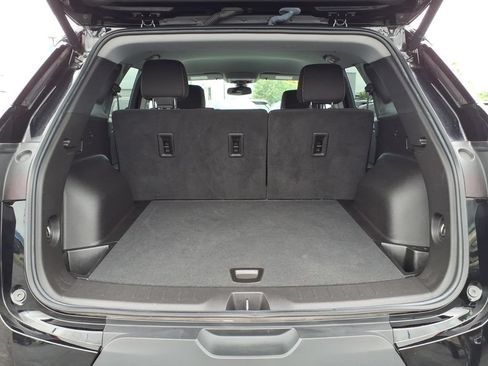 Used 2023 Chevrolet Blazer LT w/ Convenience Package FWD image 10