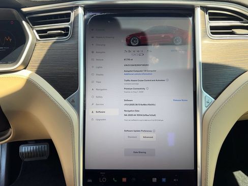 Used 2016 Tesla Model S 90D AWD/4WD image 42