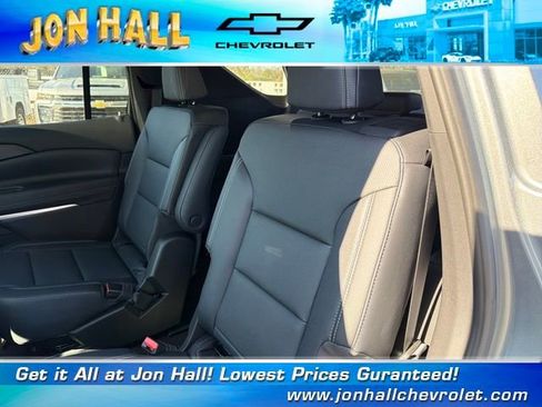 New 2026 Chevrolet Traverse LT image 25