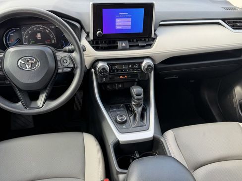 Used 2024 Toyota RAV4 XLE w/ Convenience Package AWD/4WD image 17