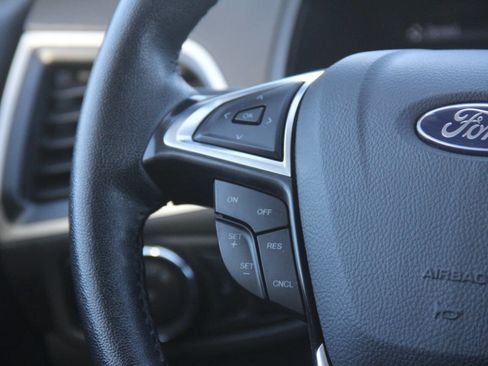 Certified 2024 Ford Edge SEL AWD/4WD image 16