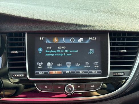 Used 2019 Buick Encore Preferred image 23