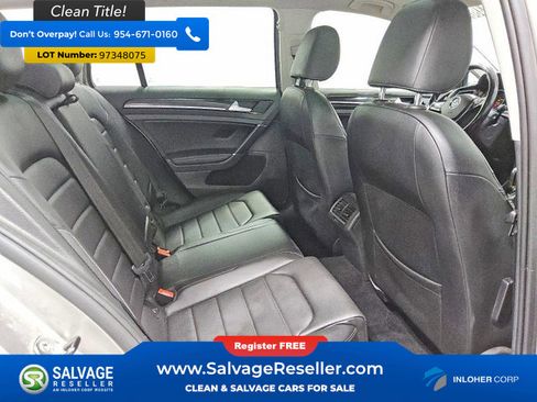 Used 2017 Volkswagen Golf SEL image 15