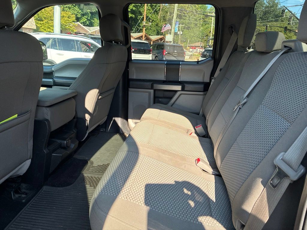 Used 2017 Ford F150 XLT AWD/4WD image 11