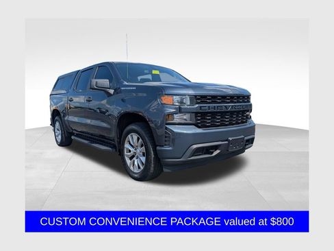Used 2019 Chevrolet Silverado 1500 Custom w/ Custom Convenience Package AWD/4WD image 1