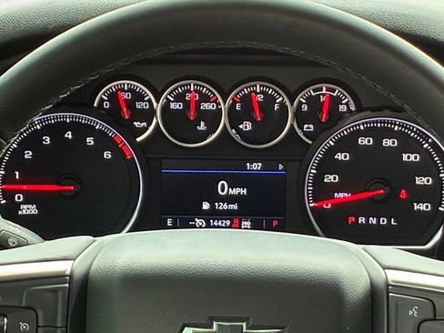 Used 2022 Chevrolet Silverado 1500 RST w/ Safety Package AWD/4WD image 24