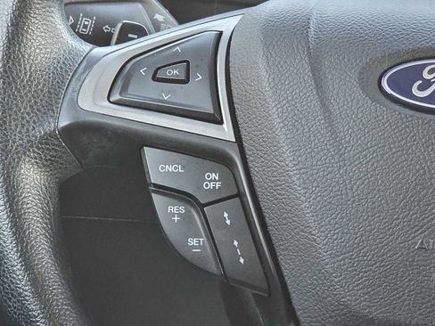 Used 2019 Ford Fusion SE image 17