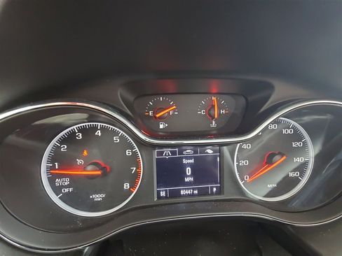 Used 2019 Chevrolet Cruze LT image 12